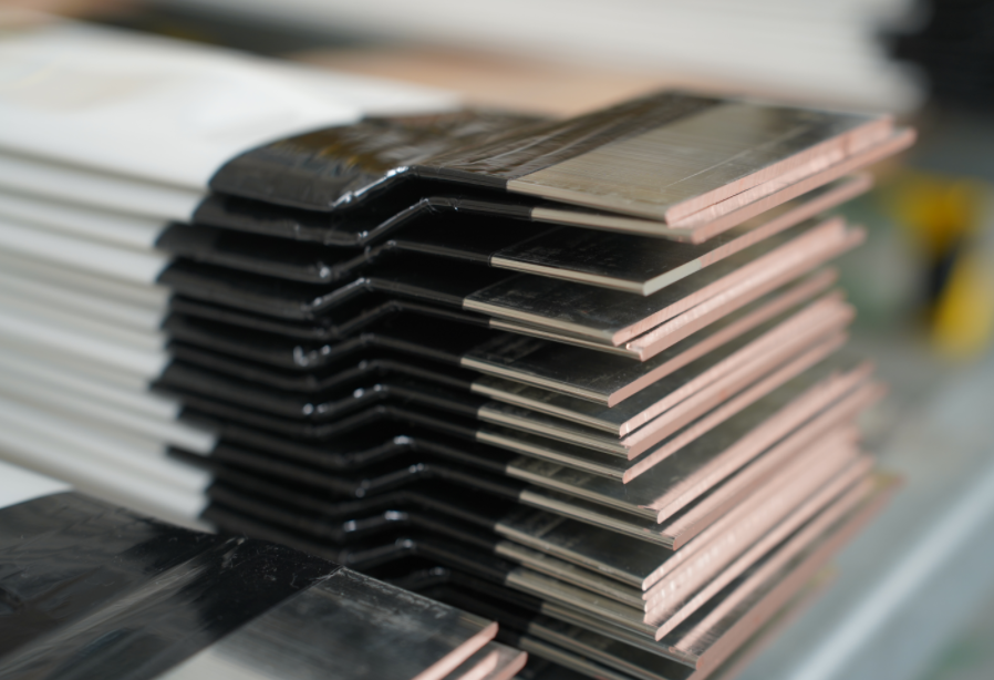 铜质母线槽vs铝质母线槽怎么选?核心区别+选型指南 铜质母线槽vs铝质母线槽怎么选?核心区别+选型指南